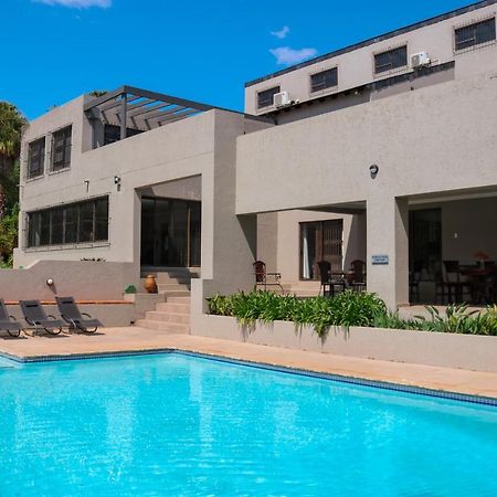 Fair Glen Hotel Kyalami Екстериор снимка