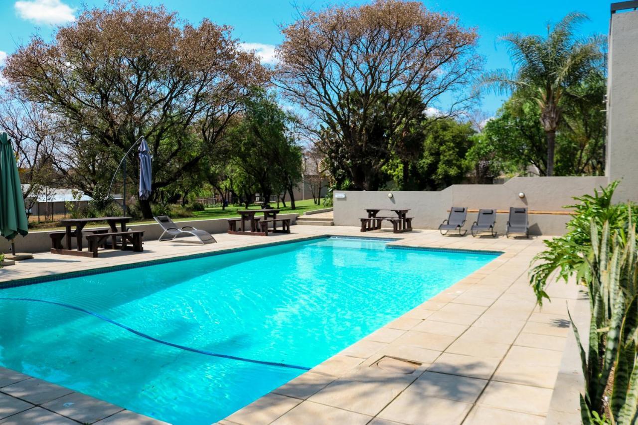 Fair Glen Hotel Kyalami Екстериор снимка