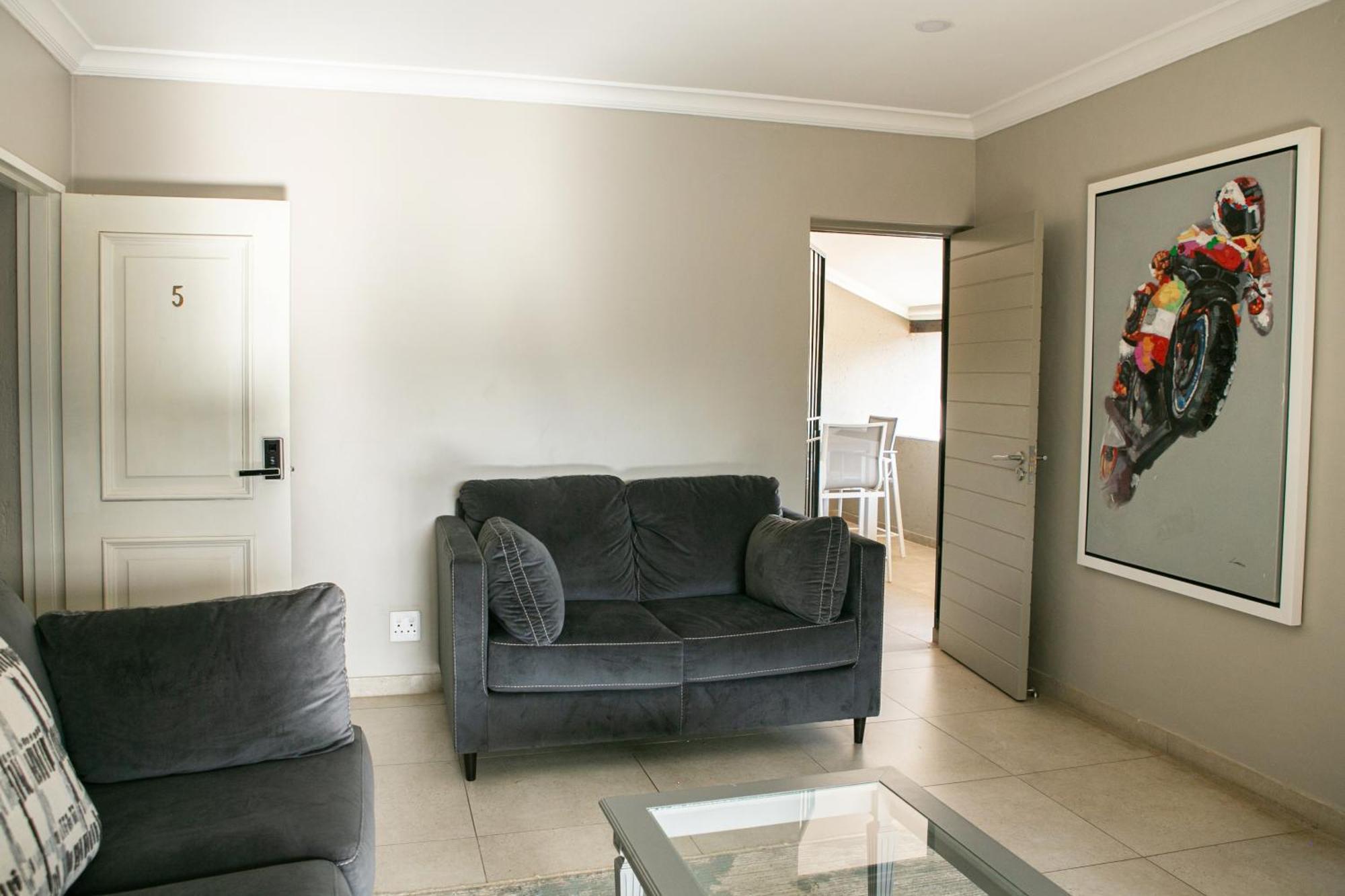 Fair Glen Hotel Kyalami Екстериор снимка