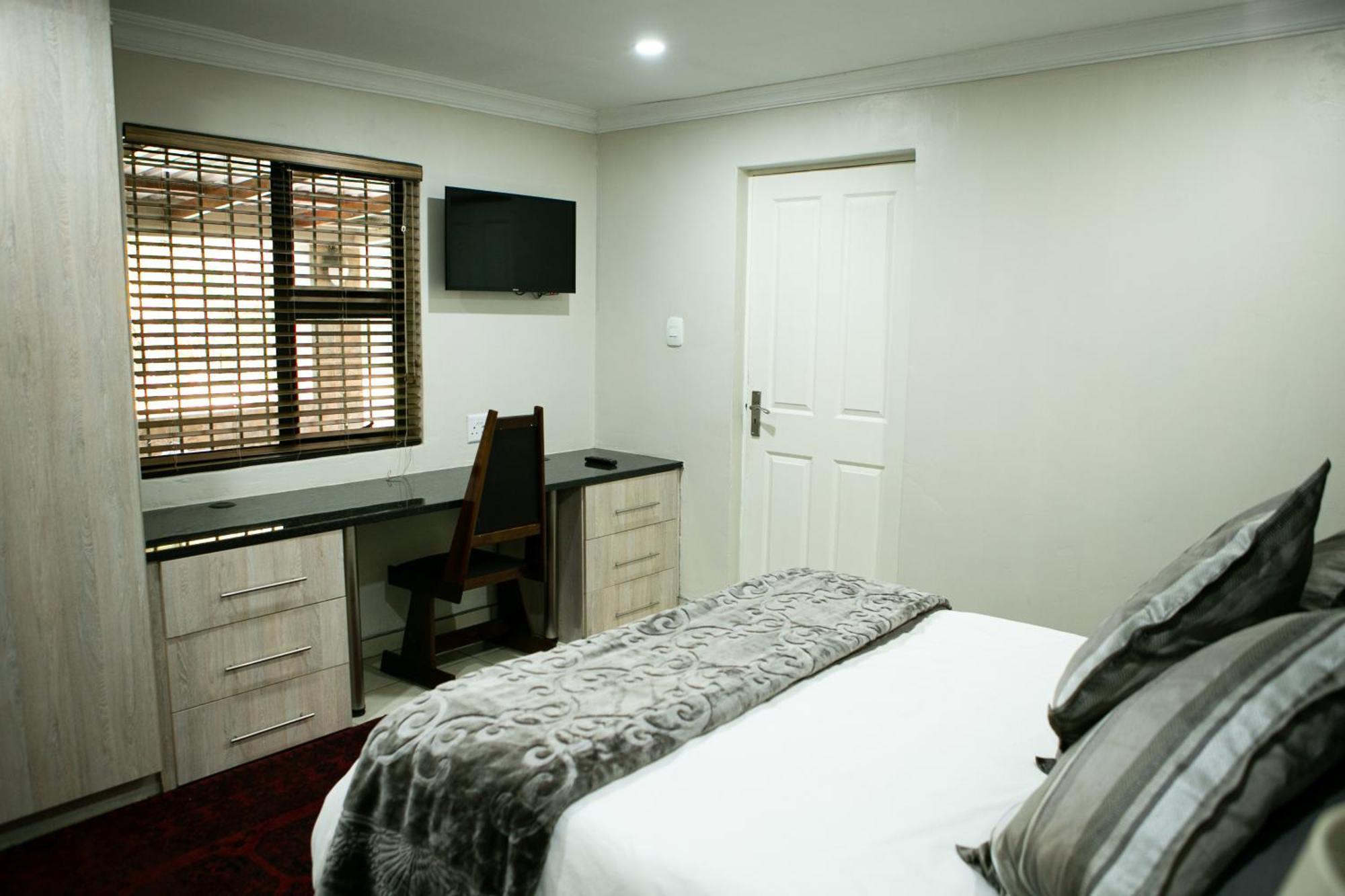Fair Glen Hotel Kyalami Екстериор снимка